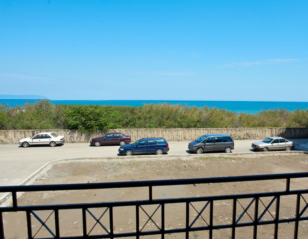 Apartments Dimitrovi Pomorie Quarto foto